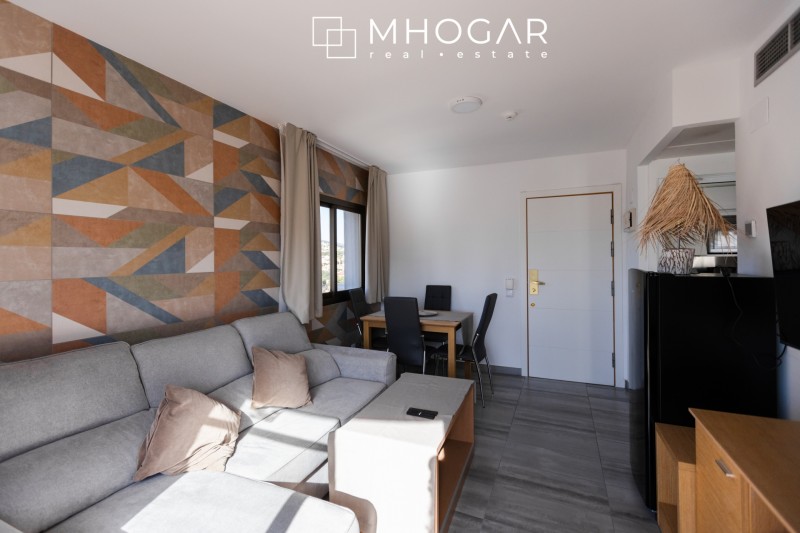 Apartamento con vistas al mar en venta, unicado a tan solo unos pasos de la Cala de La Calalga, Calpe! 